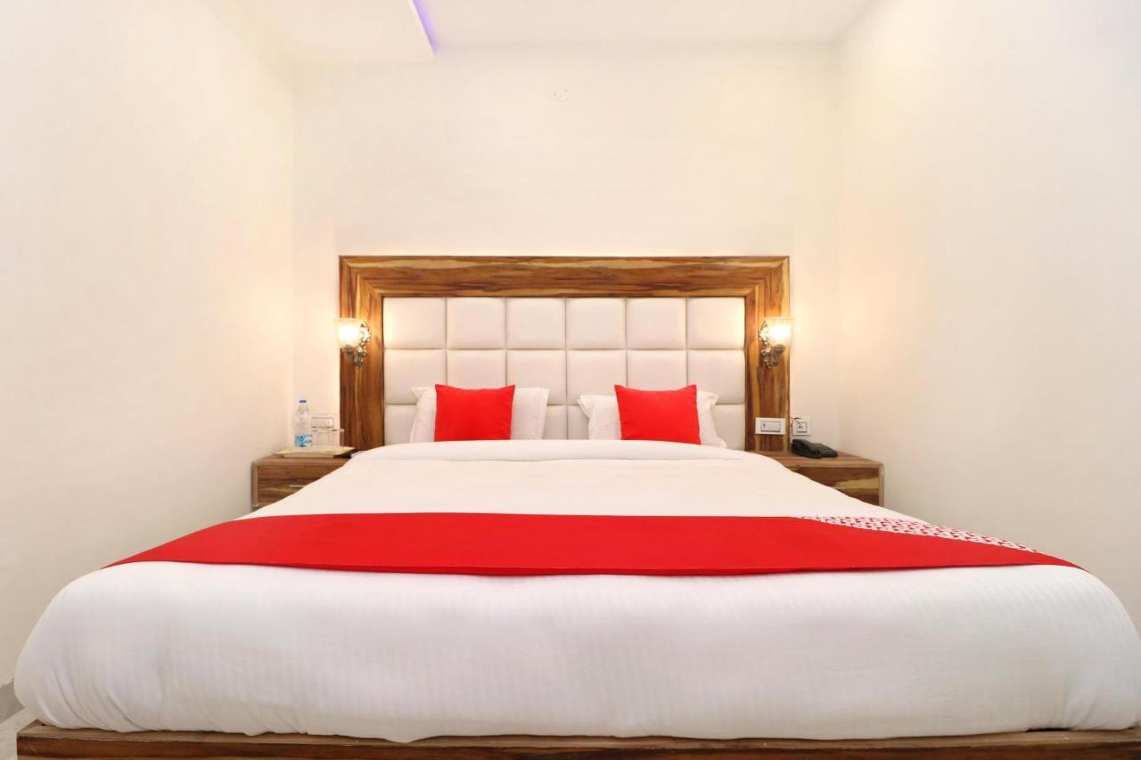 Hotel D Plaza Zirakpur Extérieur photo