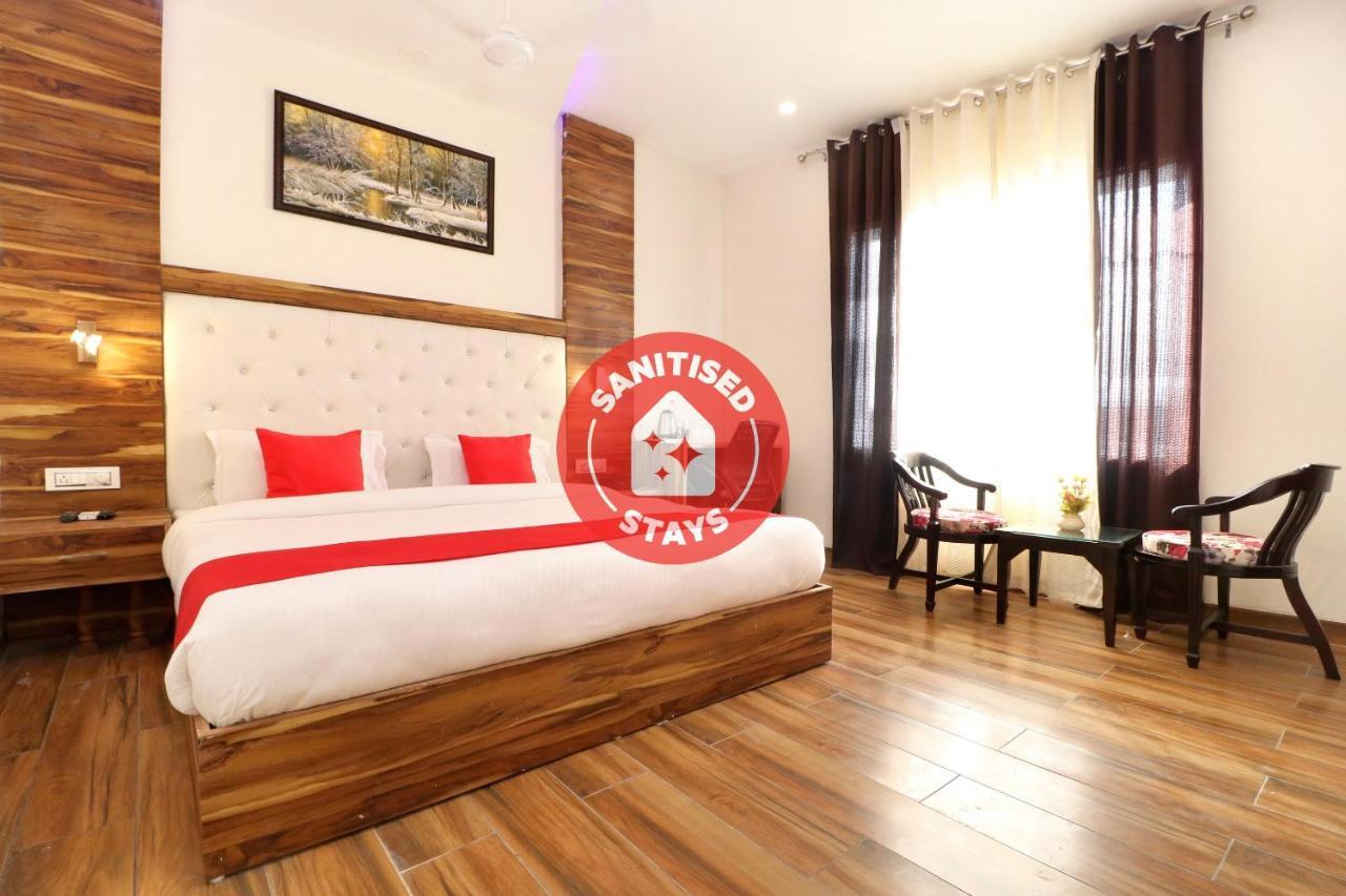 Hotel D Plaza Zirakpur Extérieur photo