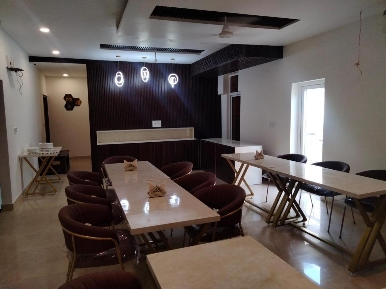 Hotel D Plaza Zirakpur Extérieur photo